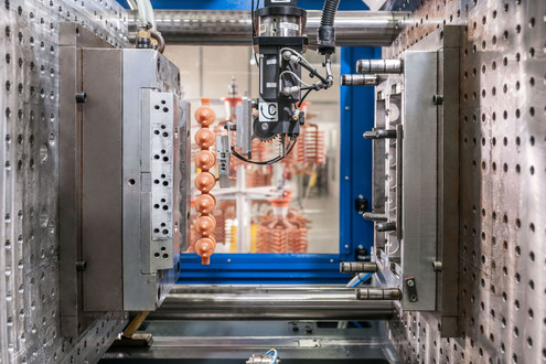 Feingussteile Das Unternehmen fertigt Feingussteile für verschiedene Branchen wie die Automobilindustrie oder den Maschinen- und Anlagenbau.