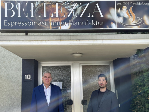 Bellezza Firmengebäude Seit 2020 hat Bellezza eigene Räume in Heidelberg: eine ehemalige Druckerei in Rohrbach-Süd, die von den Gründern in den ersten Wochen selbst ausgebaut wurde.