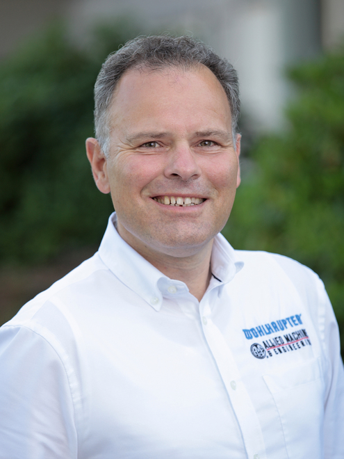 Frank Wohlhaupter Frank-Michael Wohlhaupter ist Großneffe des Firmengründers und Geschäftsführender Gesellschafter der Wohlhaupter GmbH in Frickenhausen.