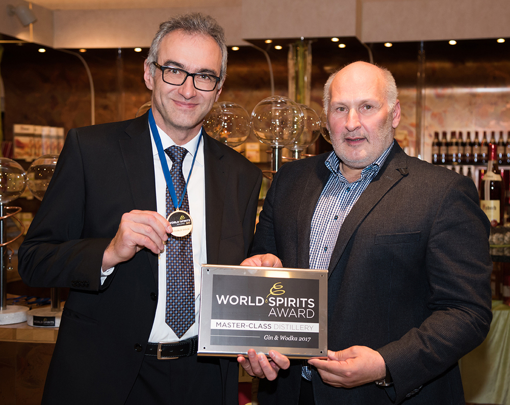 World Spirit Awards 2017 Internationale Experten der Branche sagen: Finch-Whisky gehört zu den besten Whiskys weltweit. Das dokumentieren zahlreiche Preise und Auszeichnungen.