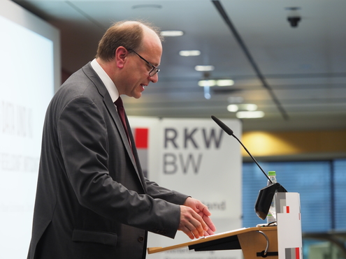Martin Peters, Vorstandsvorsitzender des RKW BW e.V. Martin Peters, Vorstandsvorsitzender RKW BW e.V.
